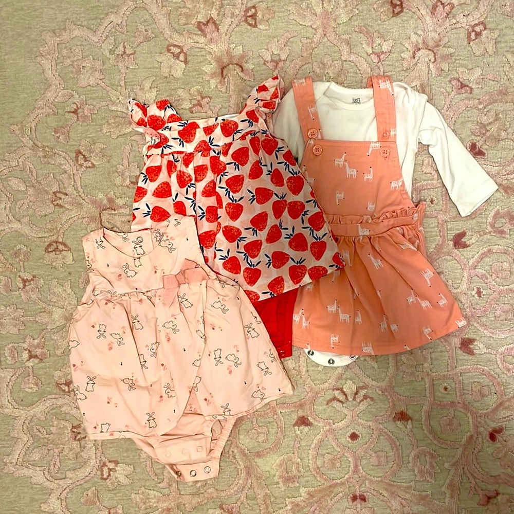 GUC: 2 romper dresses & 1 bib style giraffe dress